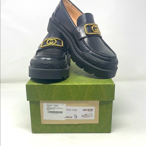 Gucci Other - Gucci Sherlin Moccasin Millennial Ribot Black Gold Logo Leather Loafers Size 40